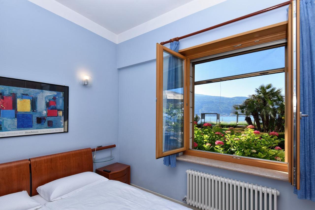 Torre Degli Ulivi Bed & Breakfast Tignale Eksteriør bilde