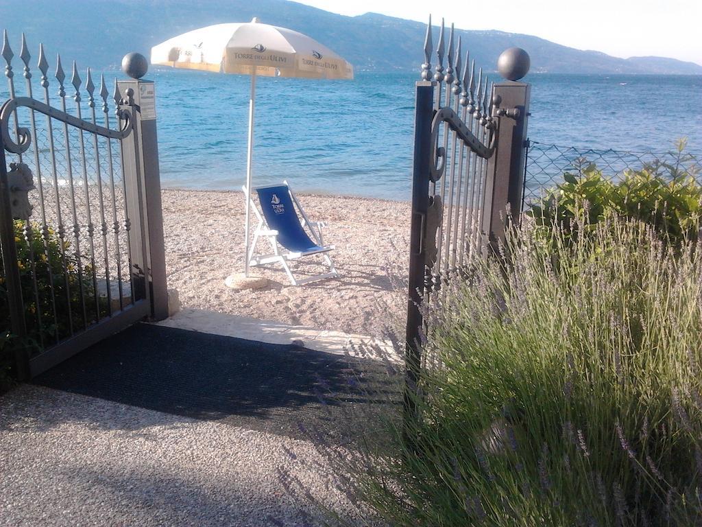 Torre Degli Ulivi Bed & Breakfast Tignale Eksteriør bilde