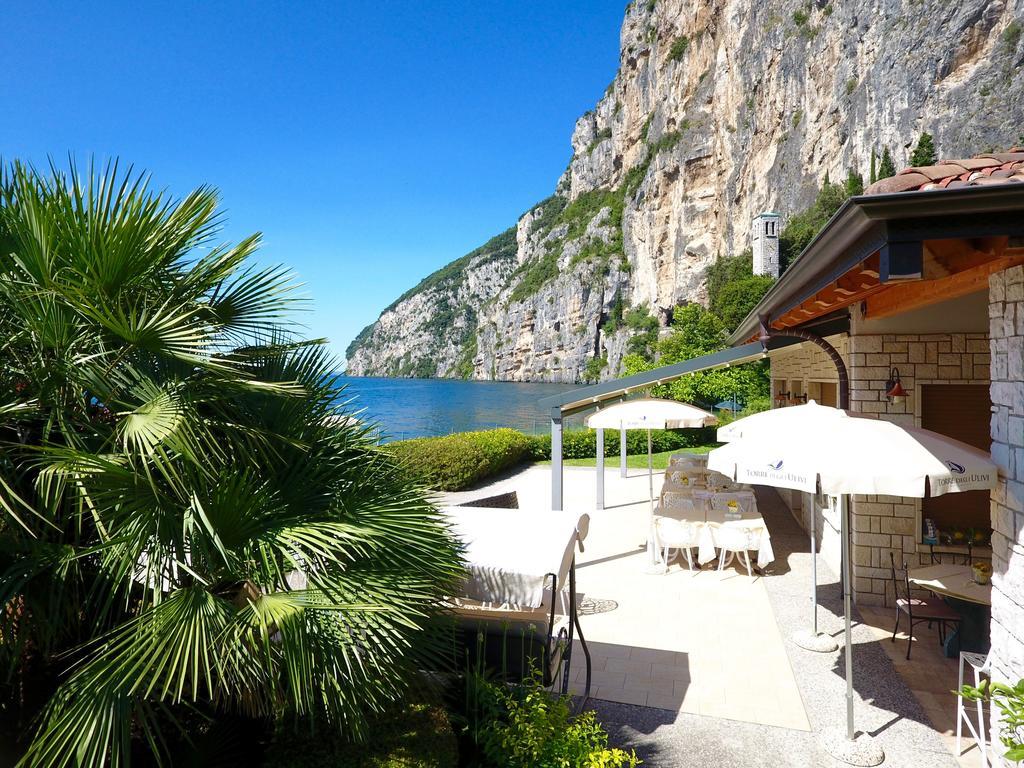 Torre Degli Ulivi Bed & Breakfast Tignale Eksteriør bilde