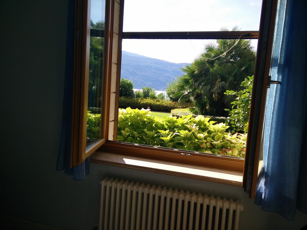 Torre Degli Ulivi Bed & Breakfast Tignale Eksteriør bilde